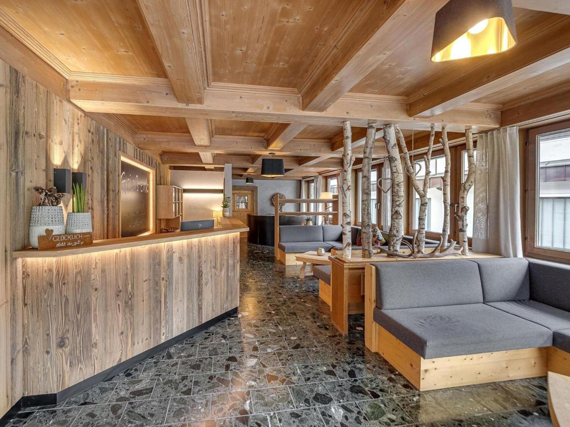 Apartment In Fuegen With A Garden Экстерьер фото