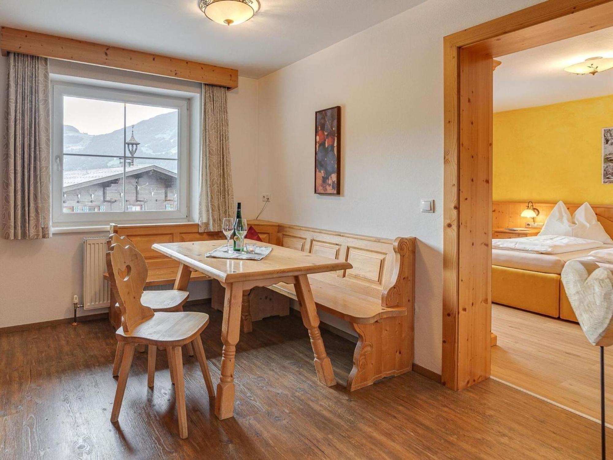 Apartment In Fuegen With A Garden Экстерьер фото