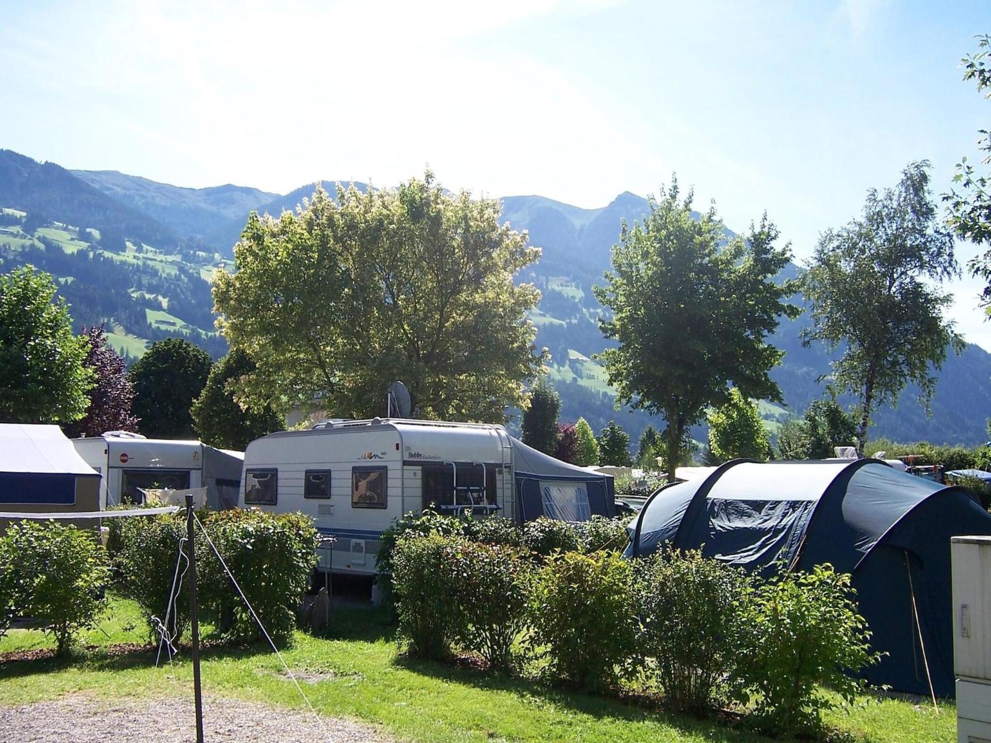 Apartment In Fuegen With A Garden Экстерьер фото